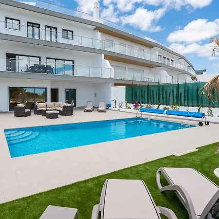 Apartamento Oceanview Luxury 4 Bedroom Villa, Private Pool,close To Meia Praia